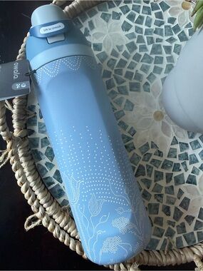 Owala STUDDED GARDEN freesip tumbler 24oz
